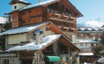 Hotel Walser, Courmayeur, External